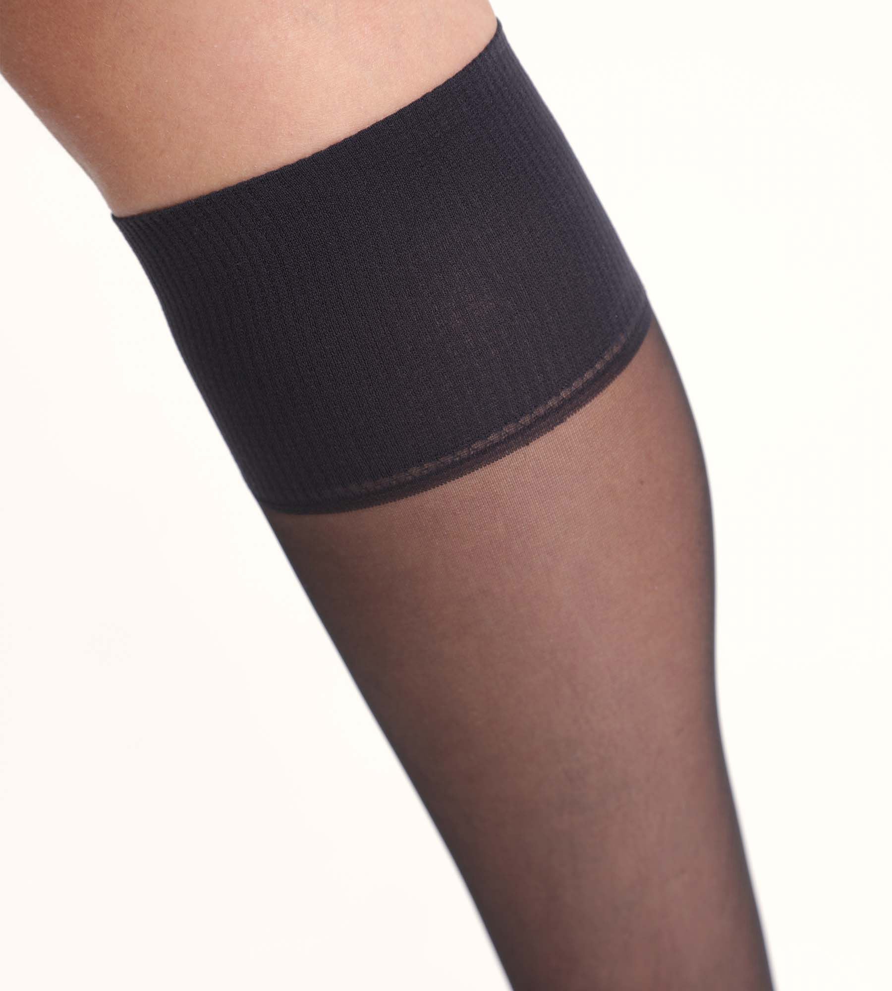 Dim Beauty Resist 20D Black Sheer Knee Highs 3 Pack - Image 3