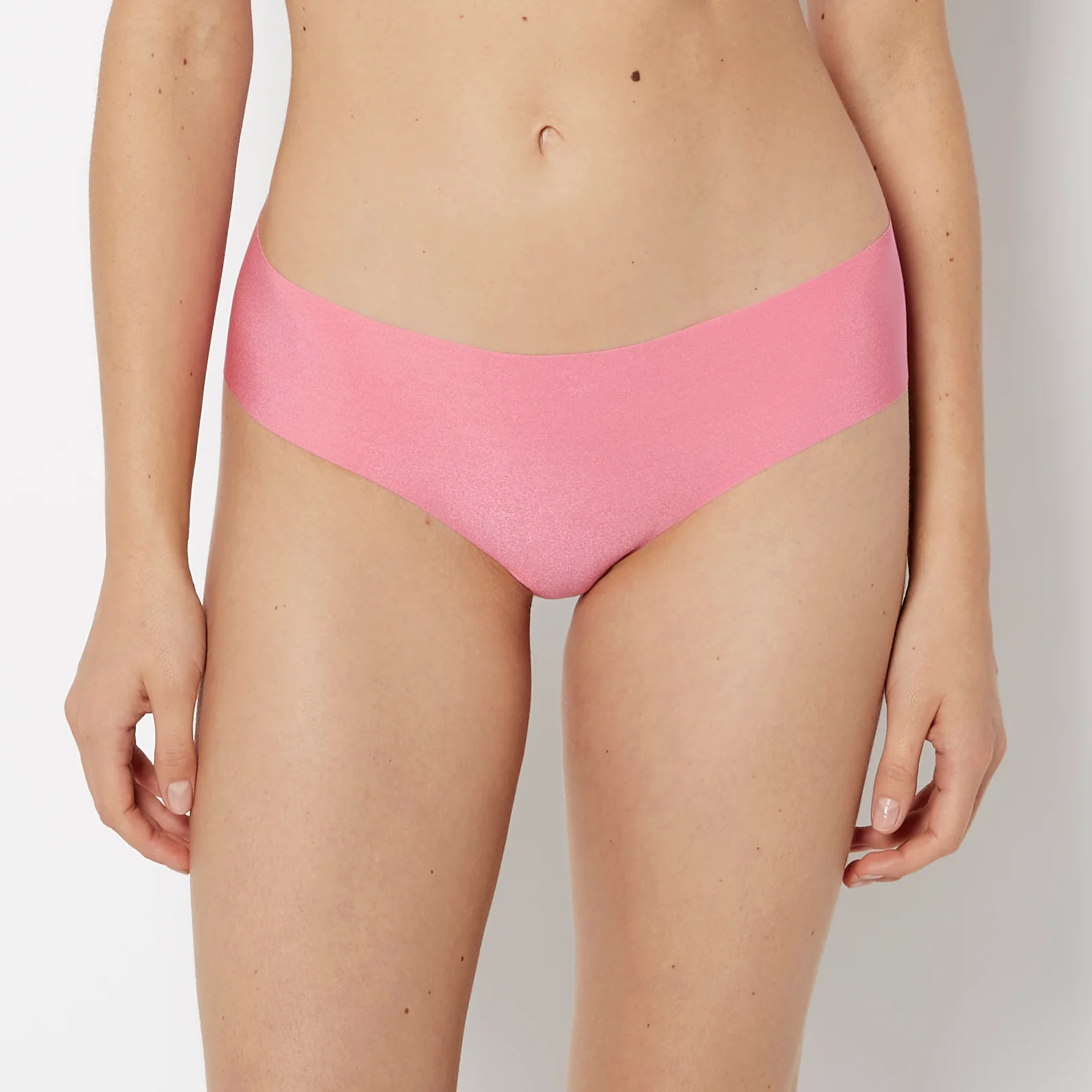 No Show Cheeky Panty in Hot Pink