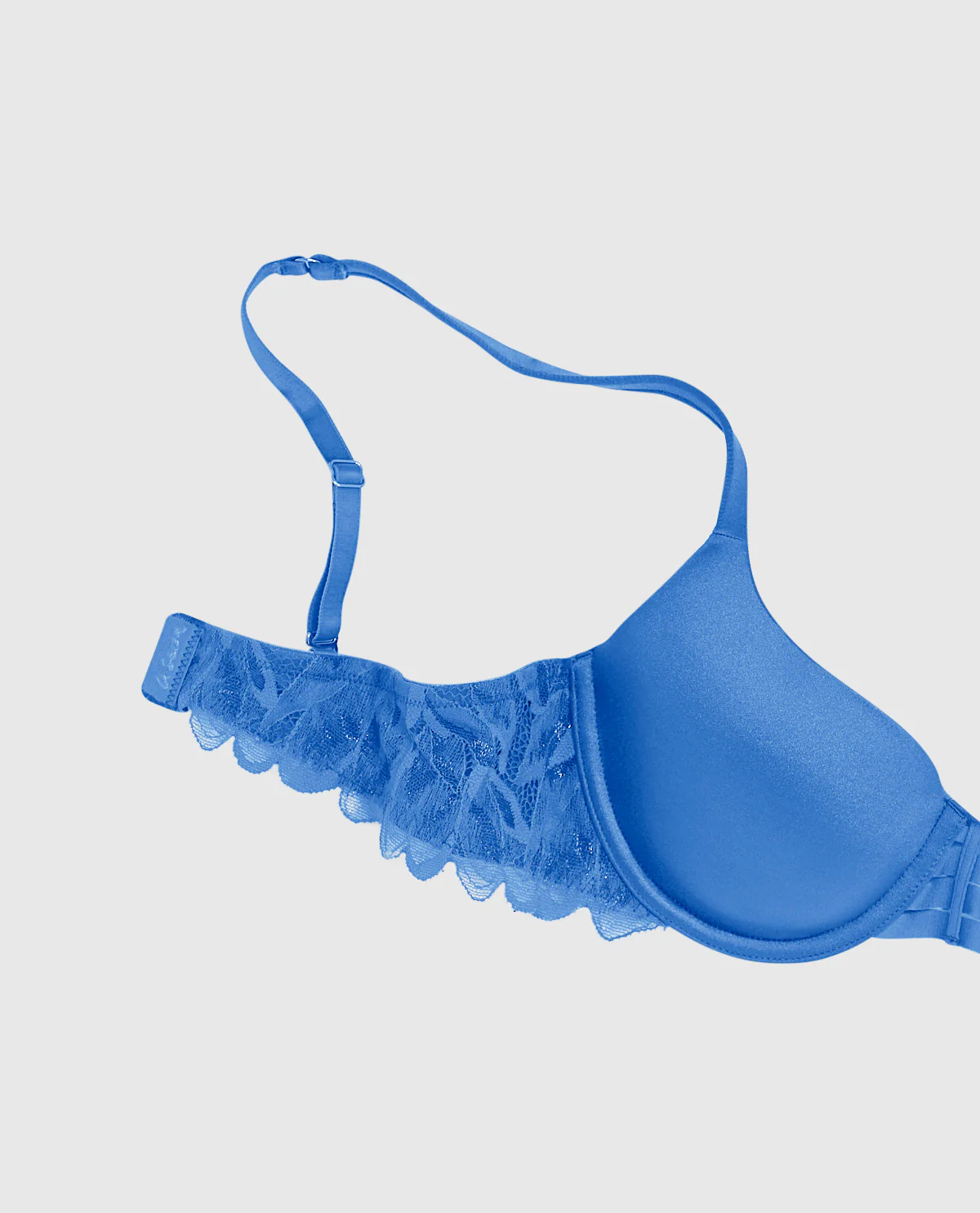 Smooth Lightly Lined Full Coverage Bra with Lace Wing - Image 2